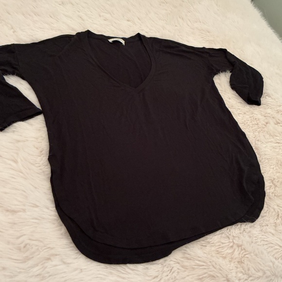 Babaton Black V-Neck Tunic Top - Picture 3 of 7